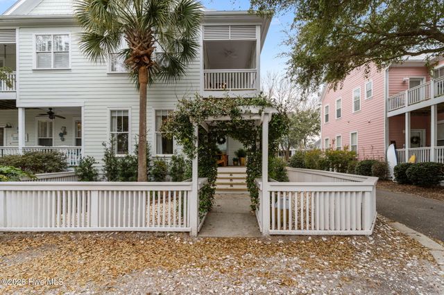 238 Silver Sloop Way, Carolina Beach, NC 28428