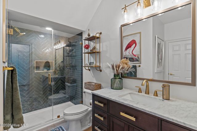 238 Silver Sloop Way, Carolina Beach, NC 28428