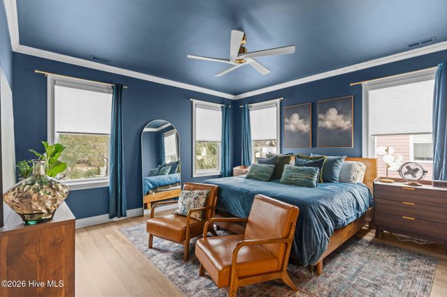 238 Silver Sloop Way, Carolina Beach, NC 28428