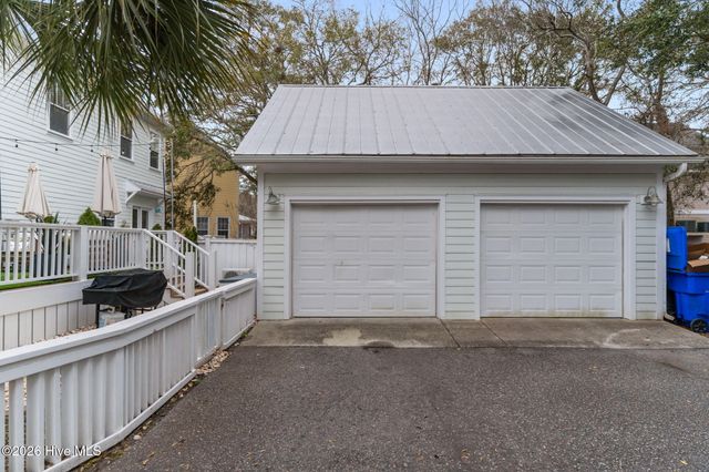 238 Silver Sloop Way, Carolina Beach, NC 28428
