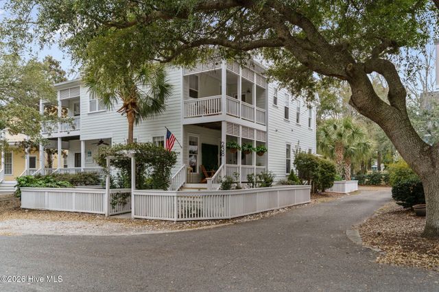 238 Silver Sloop Way, Carolina Beach, NC 28428