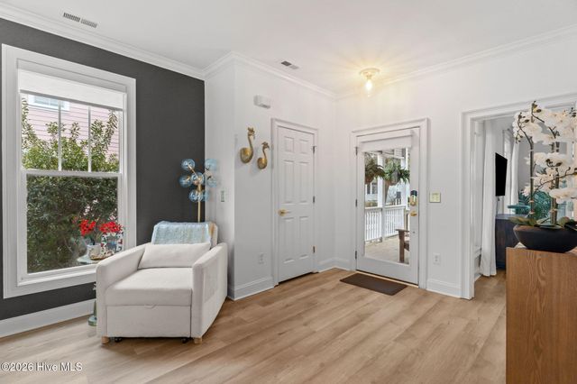 238 Silver Sloop Way, Carolina Beach, NC 28428