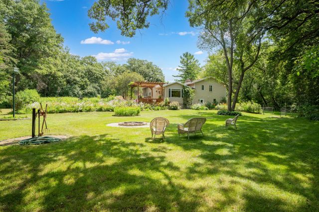 1709 60th Avenue SE, Rochester, MN 55904