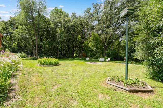 1709 60th Avenue SE, Rochester, MN 55904