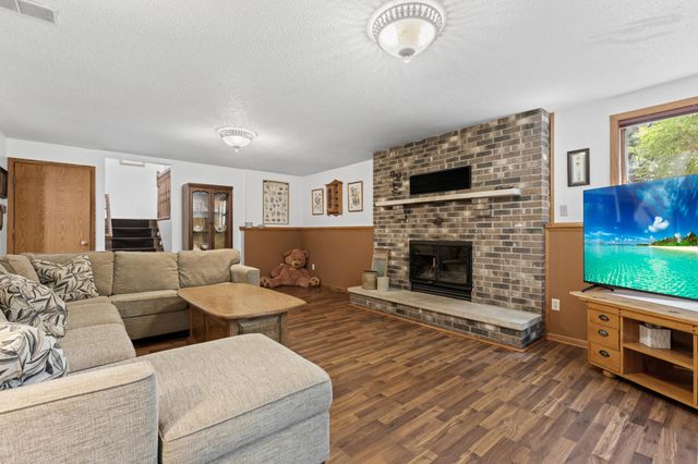 1709 60th Avenue SE, Rochester, MN 55904