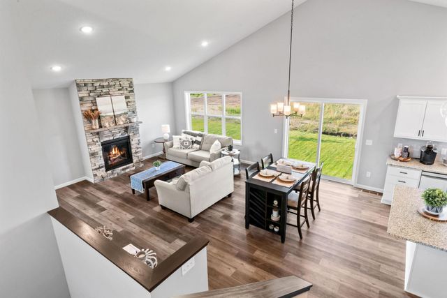 19702 English Avenue N, Forest Lake, MN 55025