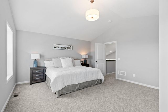 19702 English Avenue N, Forest Lake, MN 55025