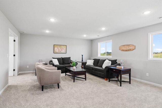 19702 English Avenue N, Forest Lake, MN 55025