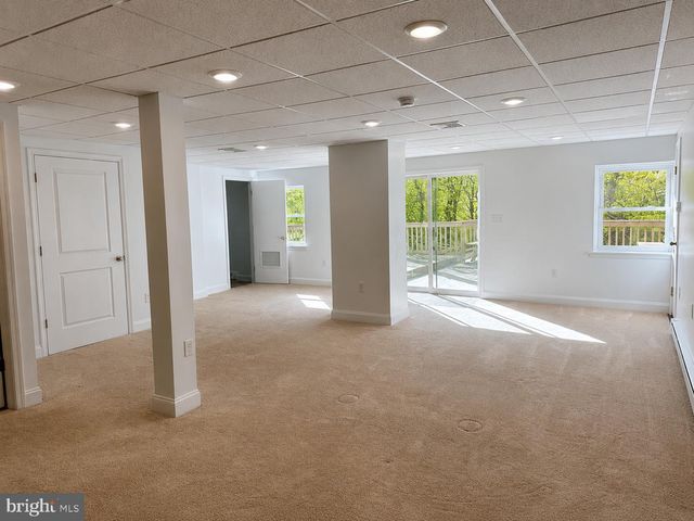401 TOMS RD, Harrisburg, PA 17112