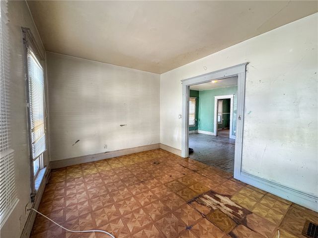 15 Centennial Street, Rochester, NY 14611