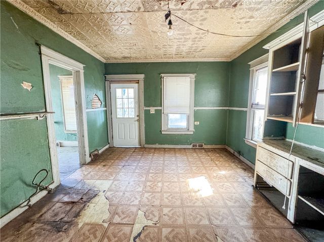15 Centennial Street, Rochester, NY 14611