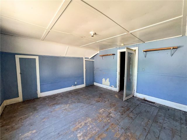 15 Centennial Street, Rochester, NY 14611