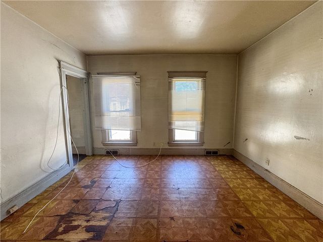 15 Centennial Street, Rochester, NY 14611