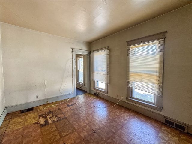15 Centennial Street, Rochester, NY 14611