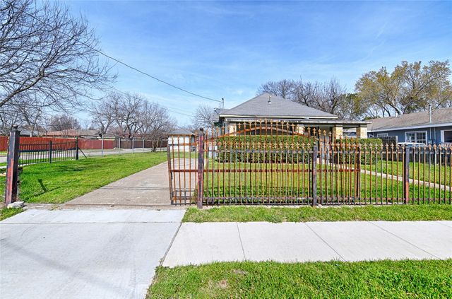 2457 Glenfield Avenue, Dallas, TX 75233