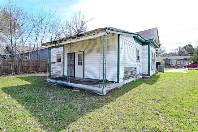 2457 Glenfield Avenue, Dallas, TX 75233