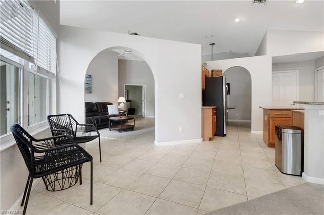 6773 Southern Oak CT, Naples, FL 34109