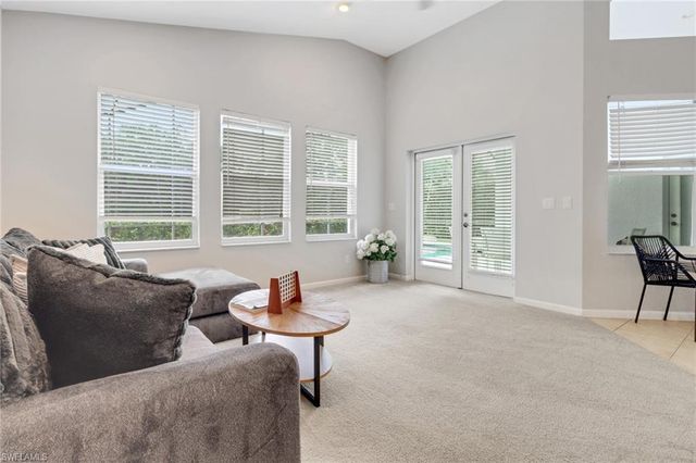 6773 Southern Oak CT, Naples, FL 34109