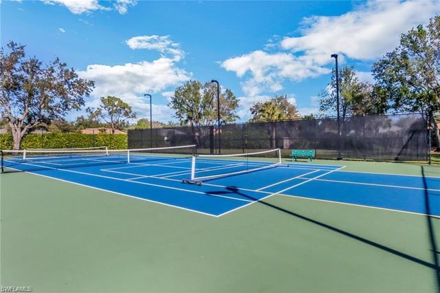 6773 Southern Oak CT, Naples, FL 34109