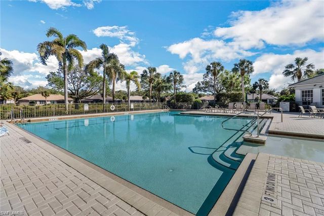 6773 Southern Oak CT, Naples, FL 34109