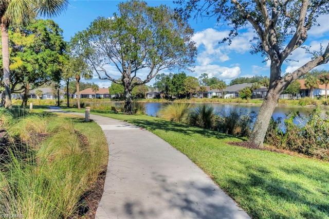 6773 Southern Oak CT, Naples, FL 34109