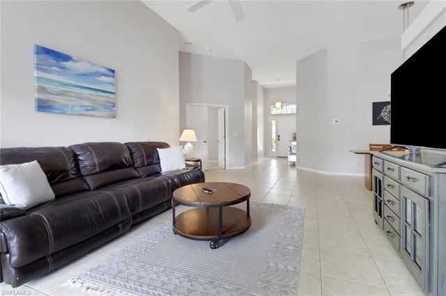 6773 Southern Oak CT, Naples, FL 34109