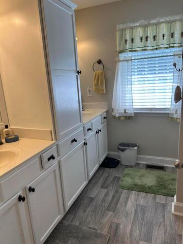 103 Savannah Cove 20, Benton, TN 37307
