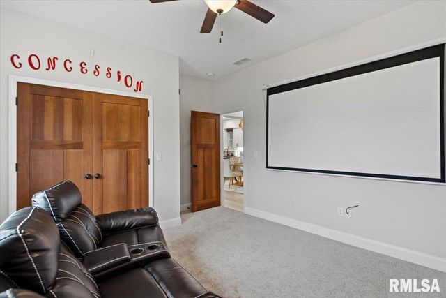55 Durbin Terrace, Chatham, IL 62629
