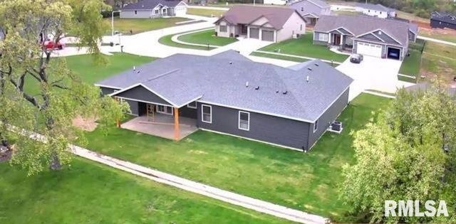55 Durbin Terrace, Chatham, IL 62629