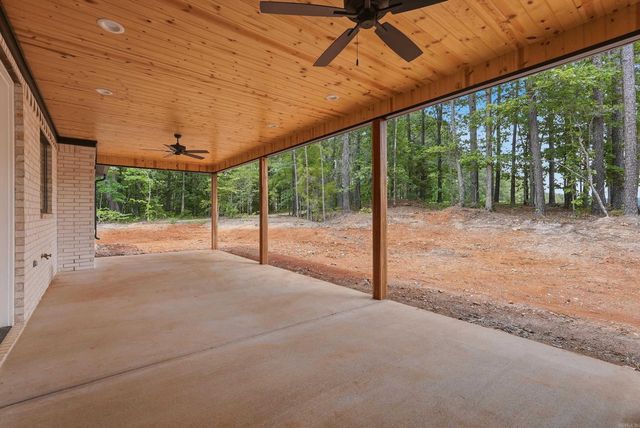 81 Elcano Drive, Hot Springs Village, AR 71909