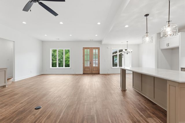 81 Elcano Drive, Hot Springs Village, AR 71909