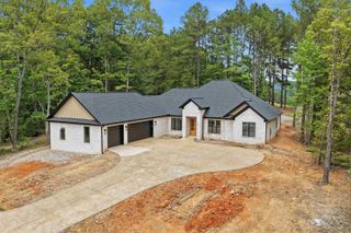 81 Elcano Drive, Hot Springs Village, AR 71909