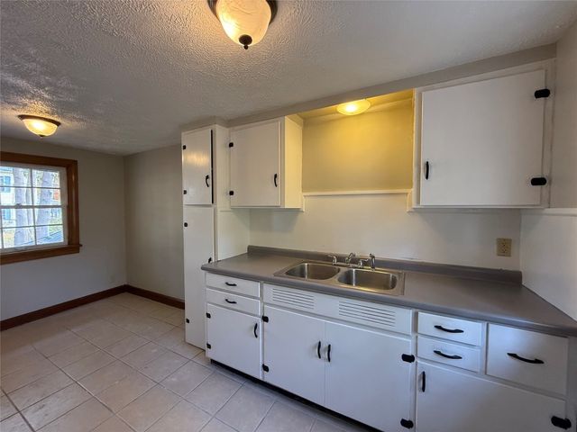 513 RANDOLPH Street, Meadville, PA 16335