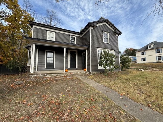 513 RANDOLPH Street, Meadville, PA 16335