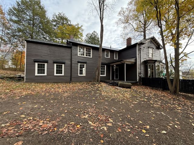 513 RANDOLPH Street, Meadville, PA 16335