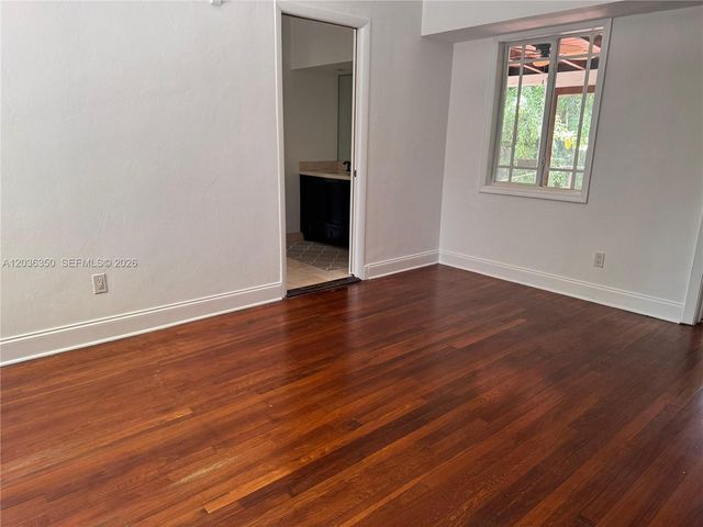 5930 SW 80th St 5930, South Miami, FL 33143