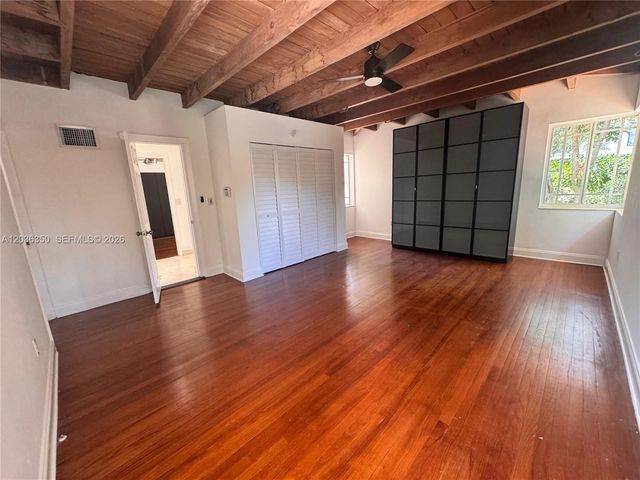 5930 SW 80th St 5930, South Miami, FL 33143