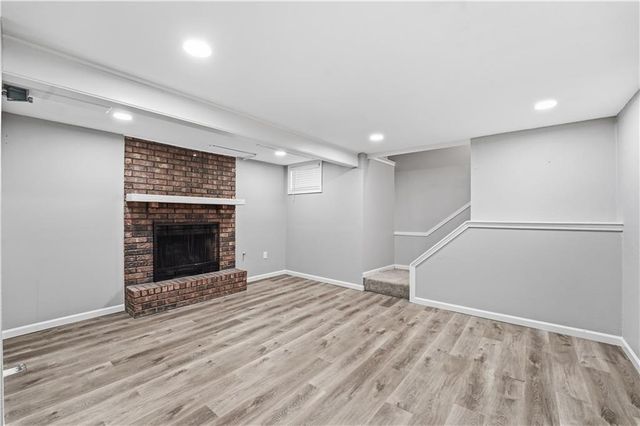 1202 SW Walnut Street, Lee's Summit, MO 64081