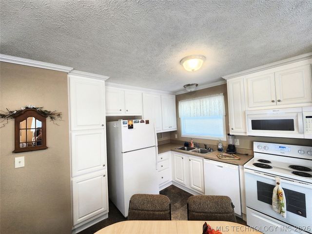 114554 S 4203 Road, Checotah, OK 74426