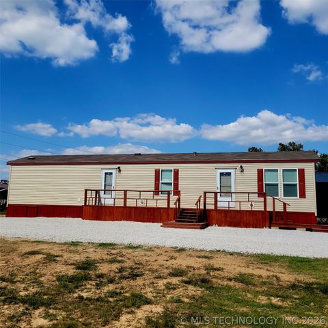 114554 S 4203 Road, Checotah, OK 74426