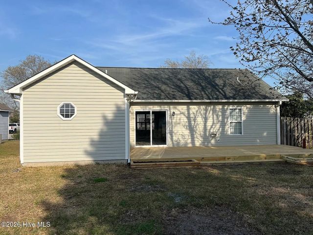 7420 Whitney Drive, Wilmington, NC 28411