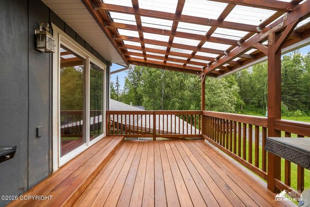 2710 N Cottonwood Loop, Wasilla, AK 99654