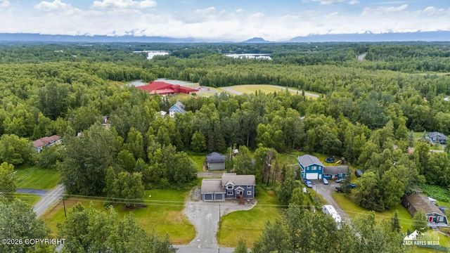 2710 N Cottonwood Loop, Wasilla, AK 99654