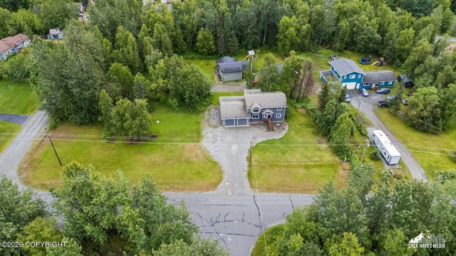 2710 N Cottonwood Loop, Wasilla, AK 99654