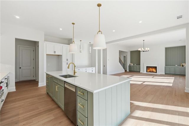 128 Daxton Drive, Canton, GA 30115