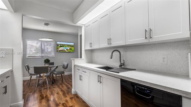 1601 SW 128th Ter 112A, Pembroke Pines, FL 33027