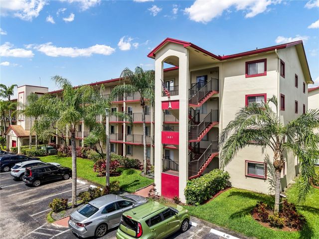 1601 SW 128th Ter 112A, Pembroke Pines, FL 33027