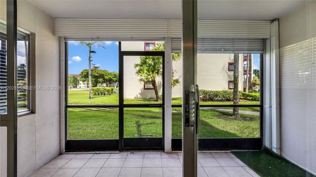 1601 SW 128th Ter 112A, Pembroke Pines, FL 33027