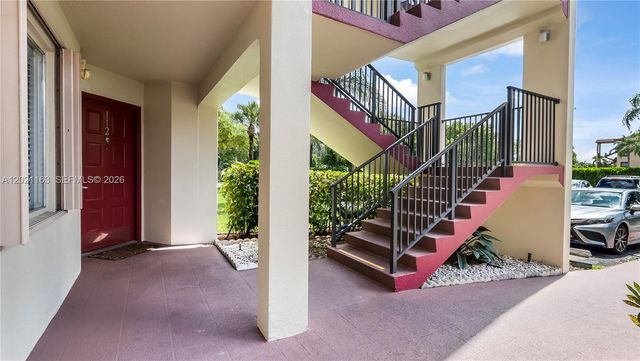 1601 SW 128th Ter 112A, Pembroke Pines, FL 33027