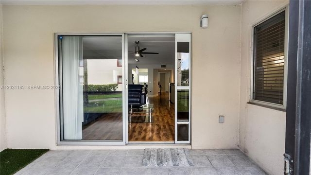 1601 SW 128th Ter 112A, Pembroke Pines, FL 33027
